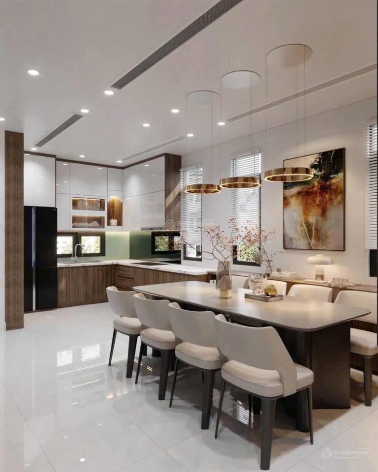 Bán nhà đường phạm thận duật kdc số 1 q2, 1 trệt 2 lầu sân thượng, trang bị thang máy, nội thất sẵn