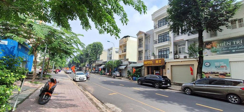 Cho thuê nhà mặt tiền đường d2 tăng nhơn phú a quận 9, 1 trệt 2 lầu, làm việc chính chủ giá tốt