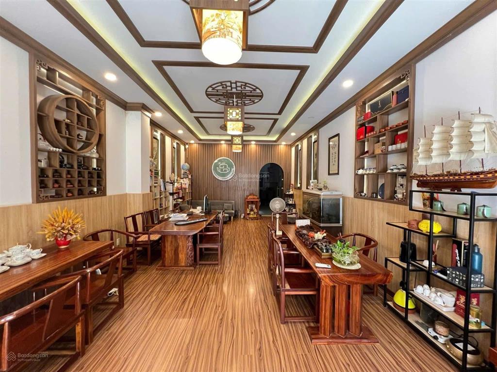 Cho thuê nhà mặt tiền đường d2 tăng nhơn phú a quận 9, 1 trệt 2 lầu, làm việc chính chủ giá tốt