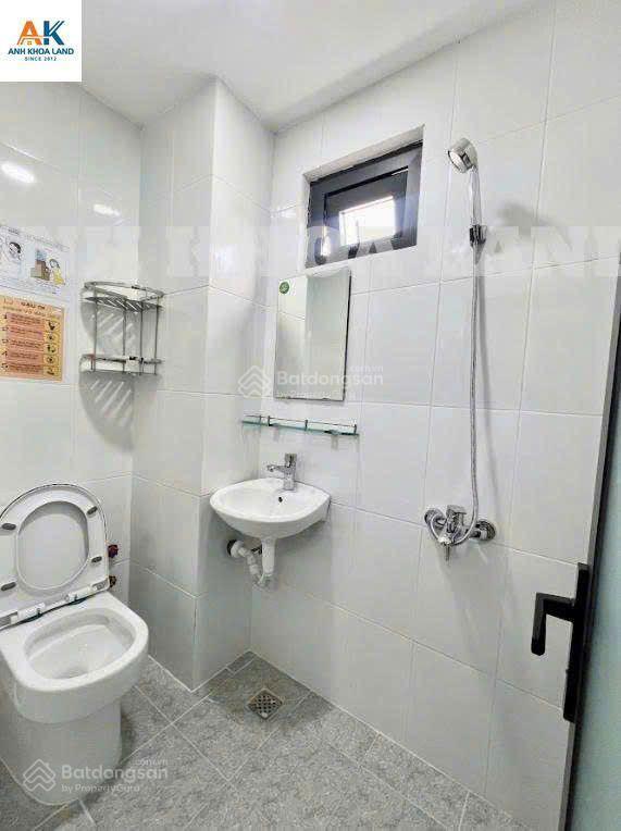 Cho thuê nhà mặt tiền đường d2 tăng nhơn phú a quận 9, 1 trệt 2 lầu, làm việc chính chủ giá tốt