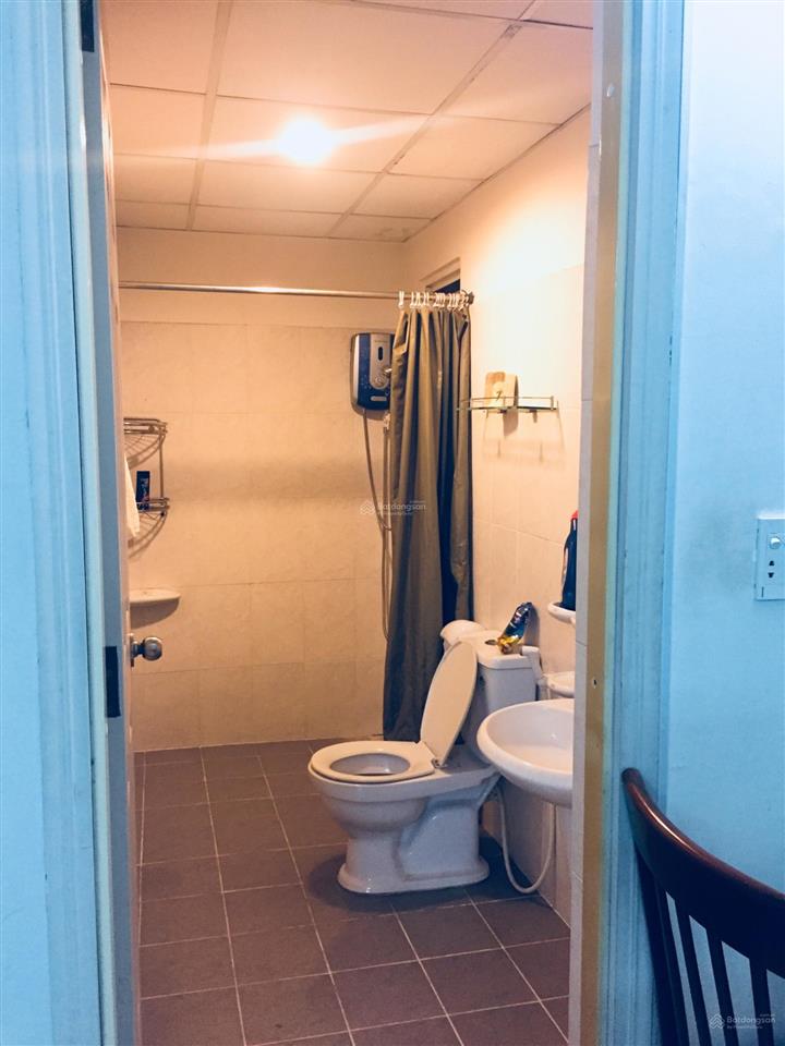 Bán nhiều căn hộ tại tòa r6 đức khải và căn hộ bình khánh, giá chỉ từ 3 tỷ.  0919 358 ***
