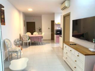 Bán gấp chung cư bộ công an, dt 72 m2 giá rẻ.  0904 357 ***