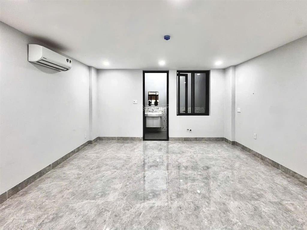 Cho thuê nhà nguyên căn hai mặt tiền giá rẻ.  0904 357 ***