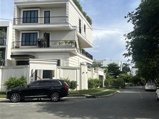 Bán nền biệt thự 2 mặt tiền đối diện công viên giá rẻ.  0904 357 ***