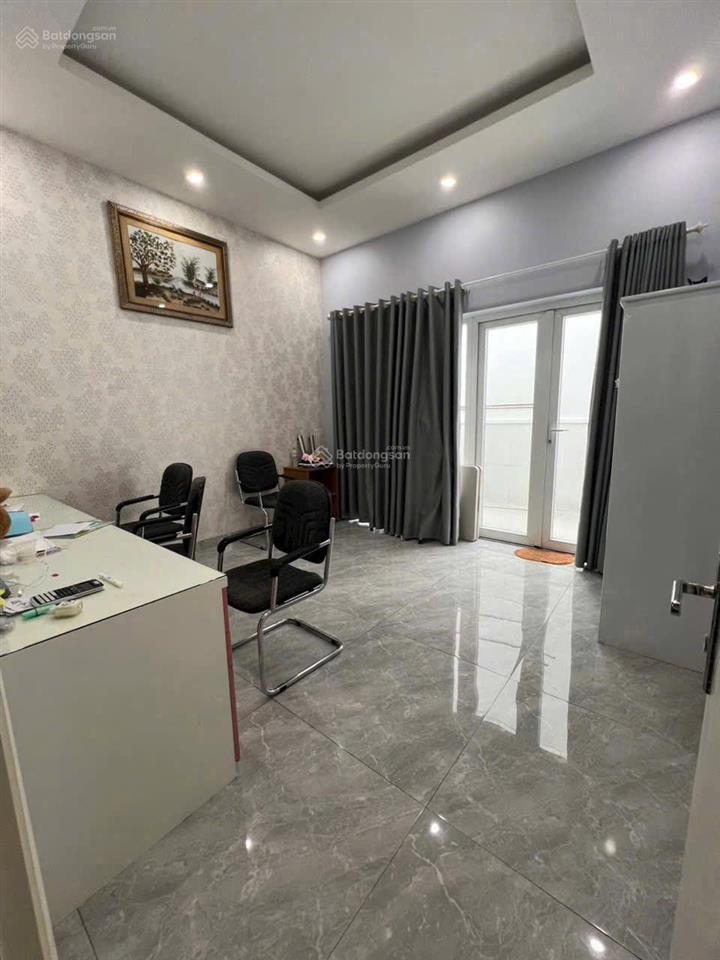 Bán nhà phố 5x20m gần trần lựu, hầm trệt 3 lầu giá 28,5 tỷ