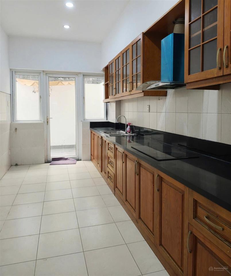 Cho thuê nhà riêng đẹp tại xa lộ hà nội, 139 m2 giá chỉ 32 triệu/tháng.  kim anh