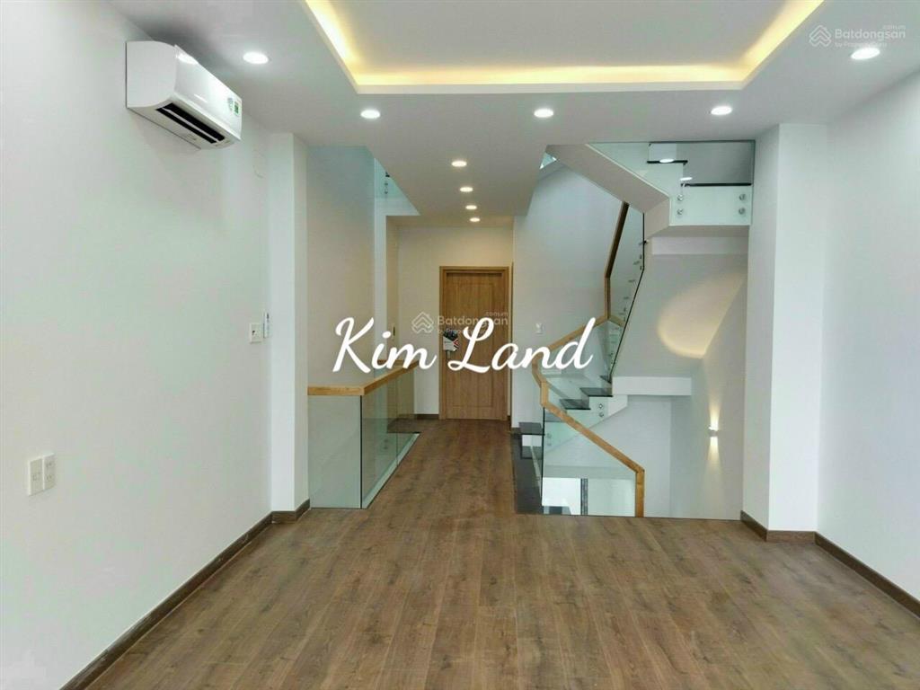 Cần bán rất gấp nhà phố kdt an phú an khánh giá chỉ 17.5 tỷ không lỗi phong thủy.  kim anh 72 cđl