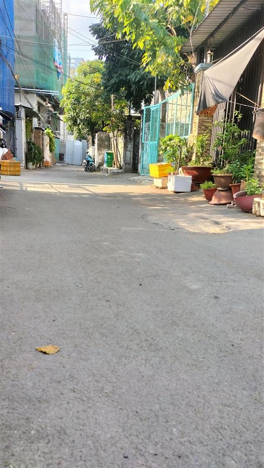 Cần bán nền đất mặt tiền đường số phường bình trưng tp hcm