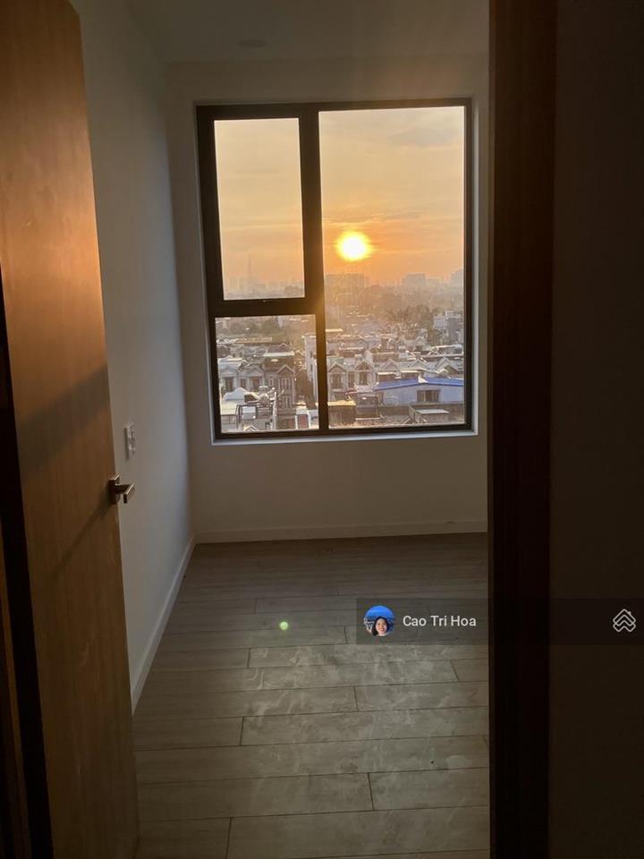 Bán căn 3pn,3wc tầng cao view landmark tại mt eastmark city