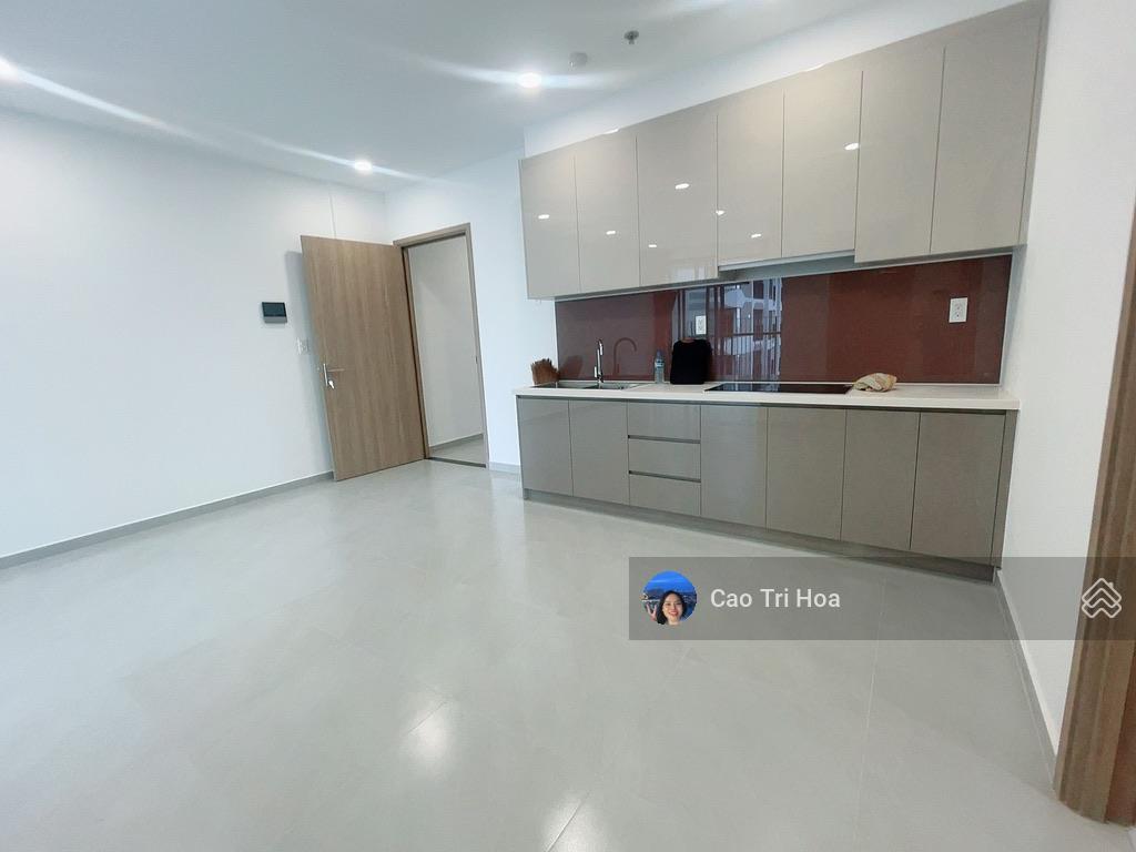 Mình cần ra nhanh căn 3pn mt eastmark city. giá 4,95 tỷ