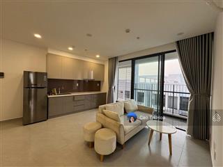 Cho thuê 3pn 99.9 m2 mt eastmark city. giá 10tr full nội thất