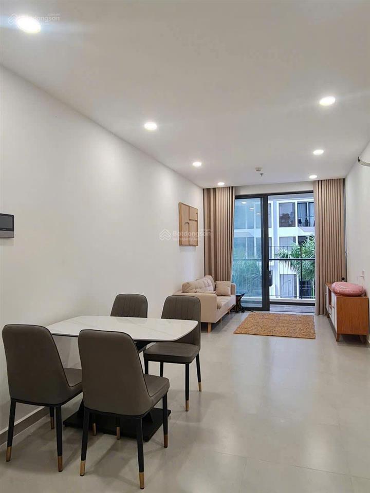 Cho thuê 1pn+1, dt 63m², mt eastmark city, giá 7,5tr. đầy đủ nội thất