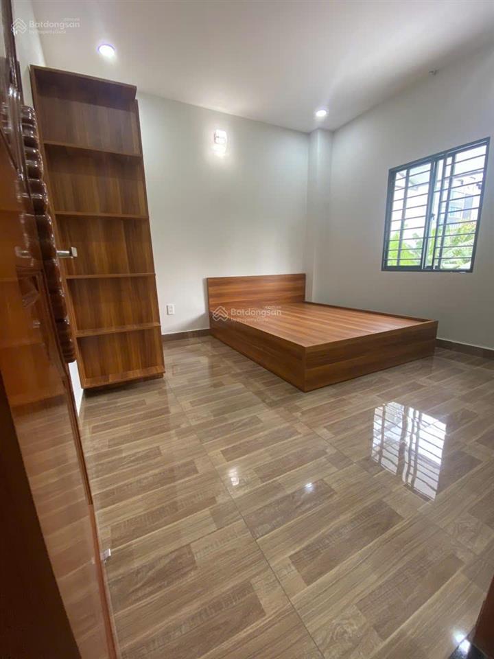 Cho thuê nhà nguyên căn khu đảo kim cương tthc thạnh mỹ lợi q2 dt 5x20m 1 trệt + 1 lầu giá 25tr/th