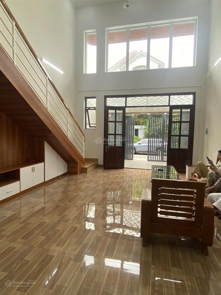 Cho thuê nhà nguyên căn khu đảo kim cương tthc thạnh mỹ lợi q2 dt 5x20m 1 trệt + 1 lầu giá 25tr/th