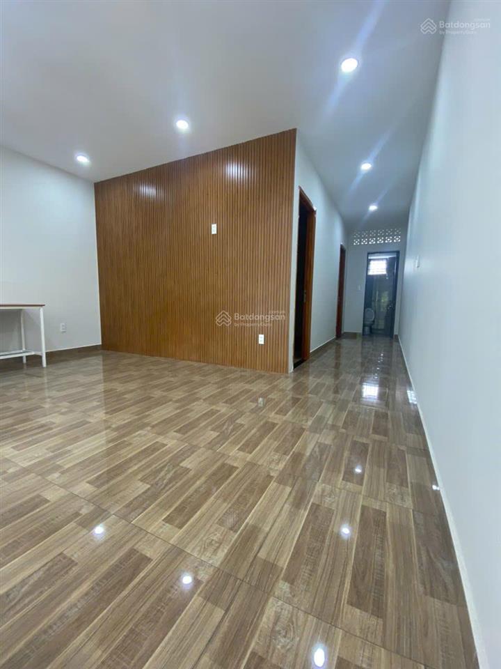 Cho thuê nhà nguyên căn khu đảo kim cương tthc thạnh mỹ lợi q2 dt 5x20m 1 trệt + 1 lầu giá 25tr/th