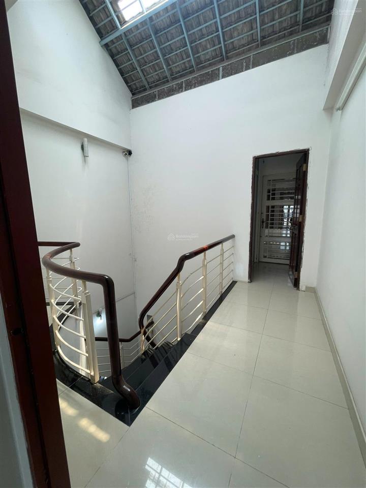 Cần bán nhanh căn nhà đường số 4 trần lựu 32m  p. an phú q2 dt 4x20m xây hầm 4 lầu giá 22,5 tỷ