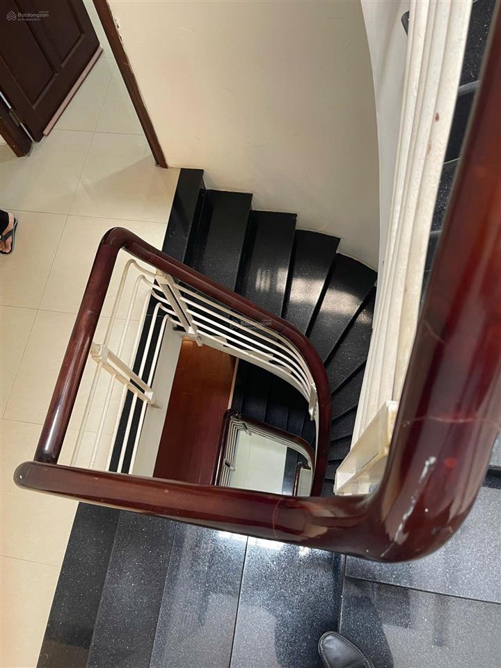 Cần bán nhanh căn nhà đường số 4 trần lựu 32m  p. an phú q2 dt 4x20m xây hầm 4 lầu giá 22,5 tỷ
