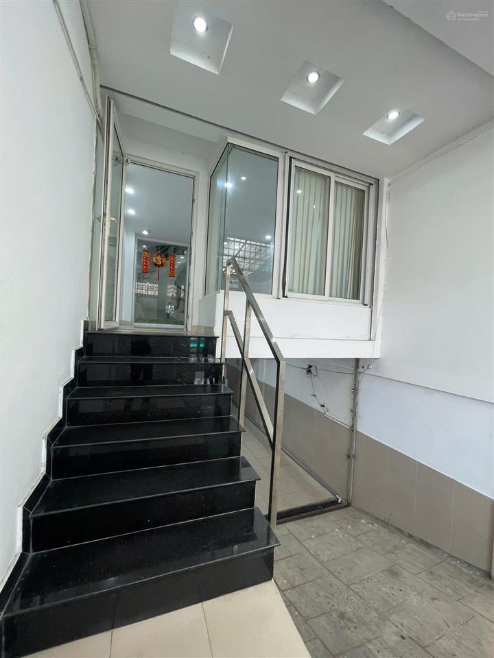 Cần bán nhanh căn nhà đường số 4 trần lựu 32m  p. an phú q2 dt 4x20m xây hầm 4 lầu giá 22,5 tỷ