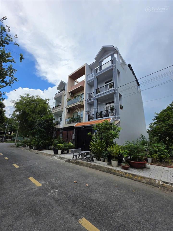 Cho thuê nhà nguyên căn dự án khu 1, phường thạnh mỹ lợi q2 dt 5x18m 1 trệt+ 2,5 lầu. giá 25tr/th