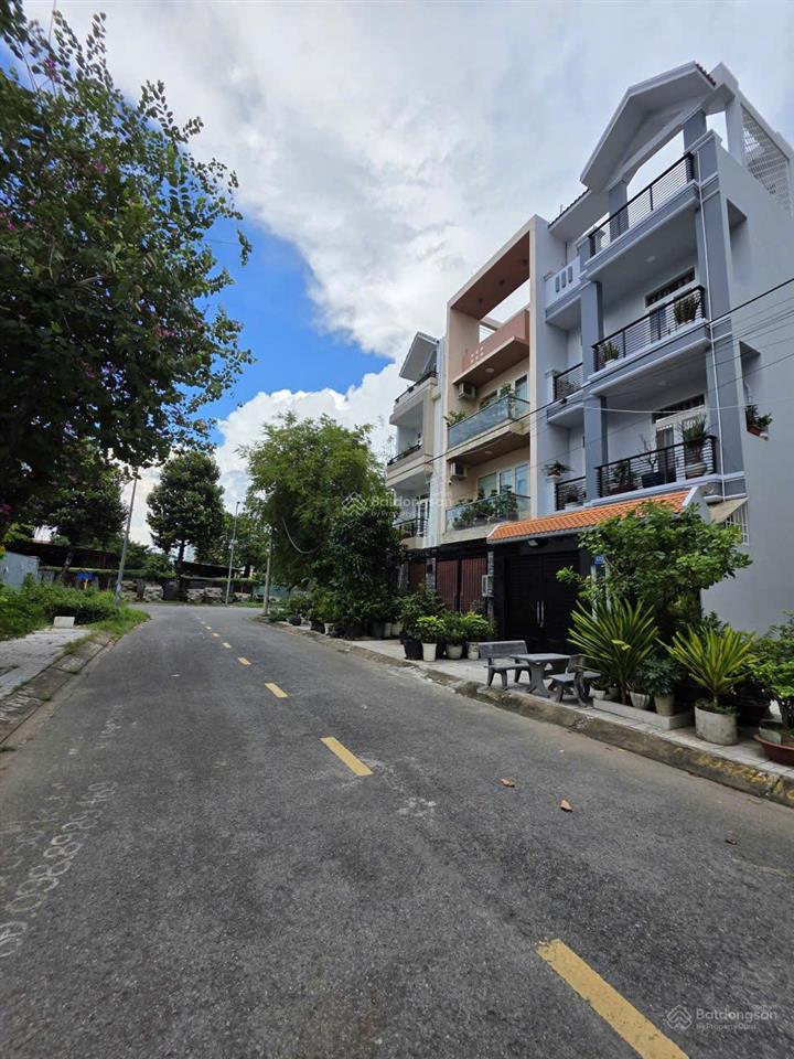 Cho thuê nhà nguyên căn dự án khu 1, phường thạnh mỹ lợi q2 dt 5x18m 1 trệt+ 2,5 lầu. giá 25tr/th