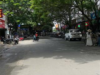 Bán lô góc mặt tiền đối diện chung cư, thuận tiện kinh doanh buôn bán, đang thuê có dòng tiền sẵn