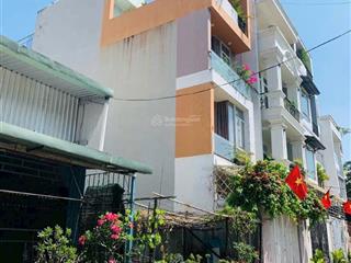 Cần bán gấp lô đất vuông vức đẹp khu đông thủ thiêm giá 8 tỷ 3 (85m2)