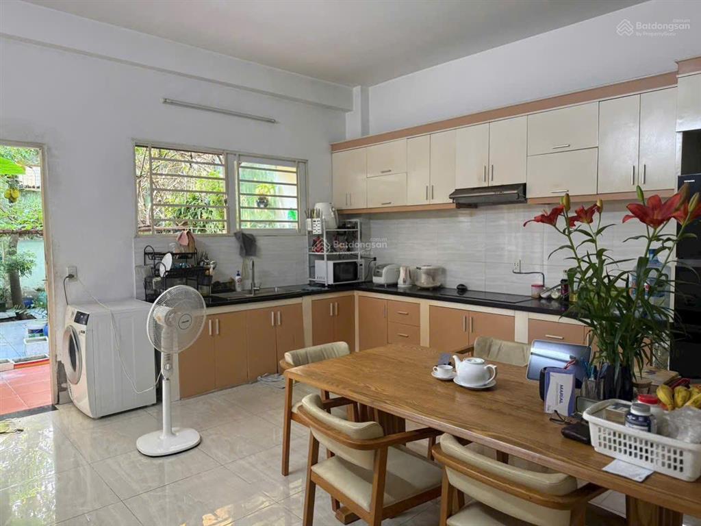 Bán nhà đẹp vào ở ngay khu dân cư 10 mẫu bình trưng q2, giá chỉ 15 tỷ (141m2)