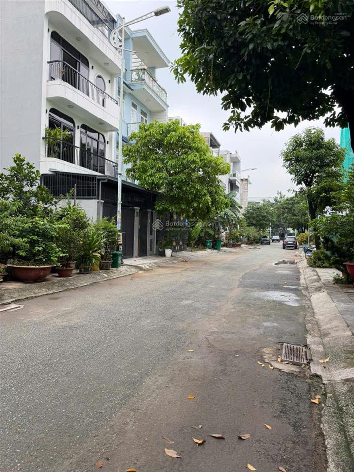 Hàng hiếm! khu dân cư đông thủ thiêm chỉ còn 1 lô nền phố hướng đn giá 12 tỷ 5