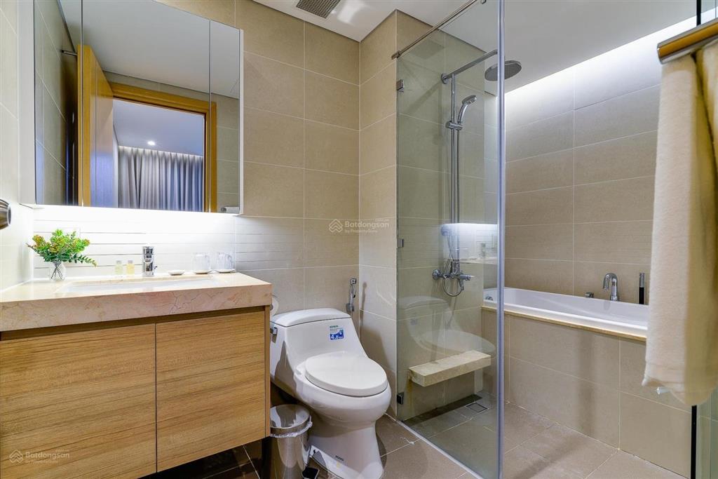 Cho thuê gấp căn hộ 2 phòng ngủ, tòa nhà sarimi sala