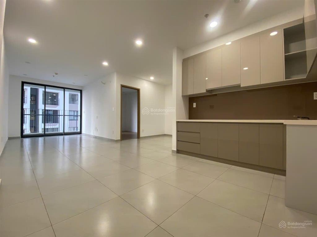Cho thuê căn hộ đẹp 65m² giá 5,5 triệu/th rèm, máy lạnh, máy nn, tủ kệ bếp (một trong số ít)