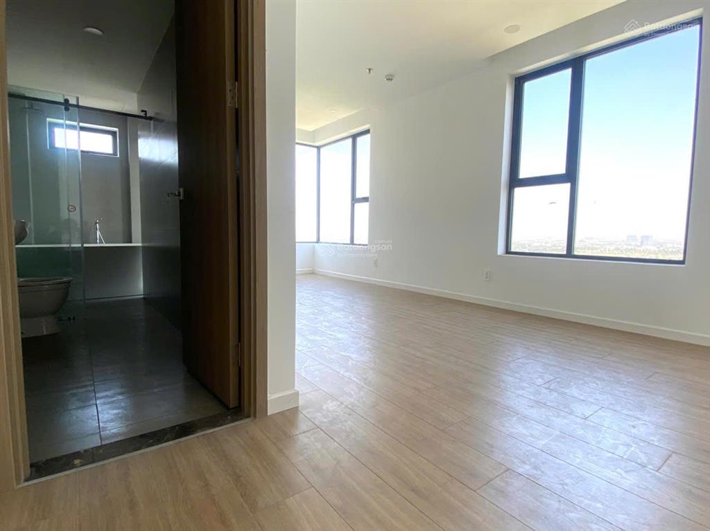 Bán duplex 181.7m2=4pn+2pk+4 balconies mới 100% sổ sẵn view siêu đẹp ngắm hoàng hôn sông, city view