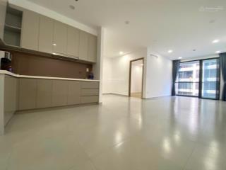 Cho thuê căn hộ 1 + 1pn view hồ bơi 1700m² rèm, nước nóng, máy lạnh bếp, hút mùi 6 triệu/th