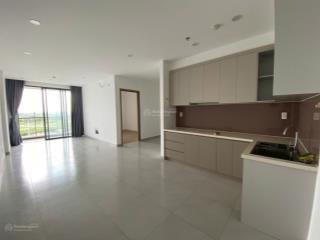Cho thuê căn hộ giá rẻ 5,5 triệu có rèm, máy lạnh, máy nn, tủ kệ bếp, 65m2=1pn + 1 view hồ bơi