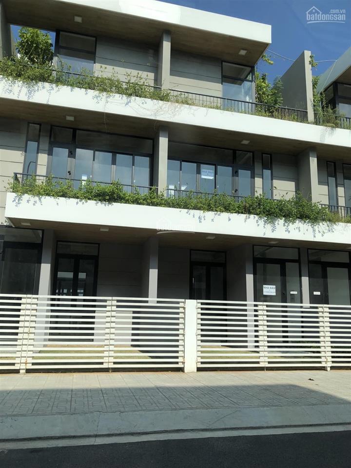 Chính chủ cần bán gấp nhà phố citi bella 2, đã có sổ  giá 10 tỷ  cát lái, q2   0938 783 ***