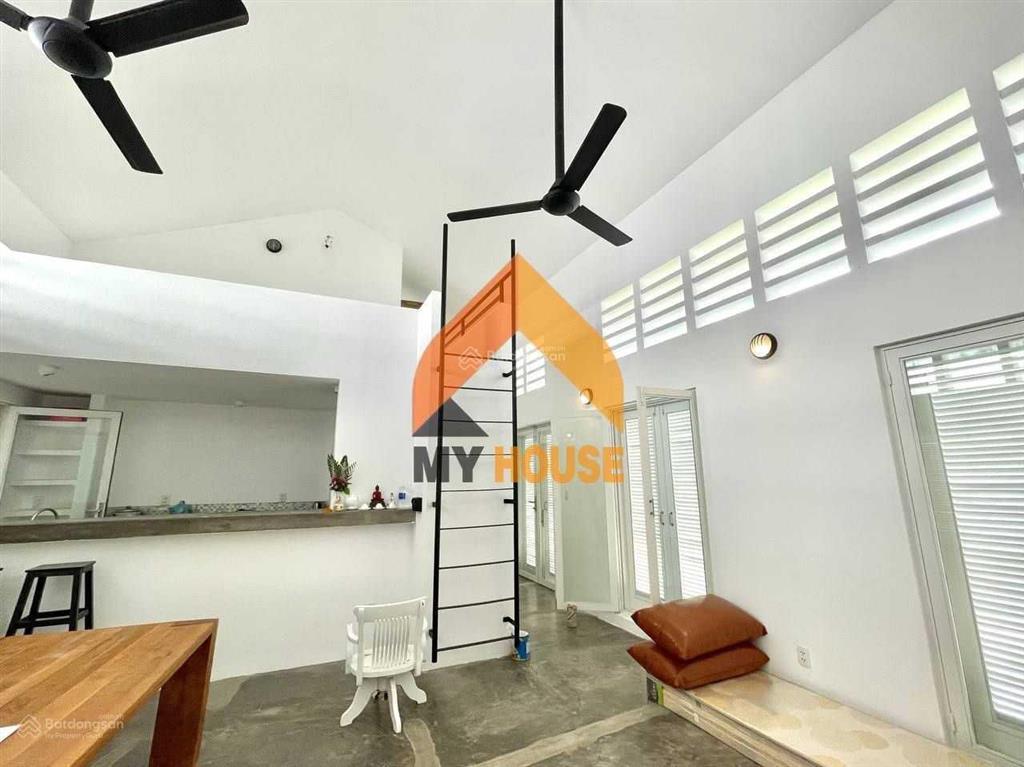 Cho thuê nhà đường 47, phường thảo điền, thủ đức 300m2 giá 50tr/th
