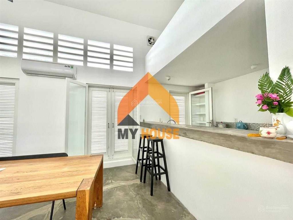 Cho thuê nhà đường 47, phường thảo điền, thủ đức 300m2 giá 50tr/th