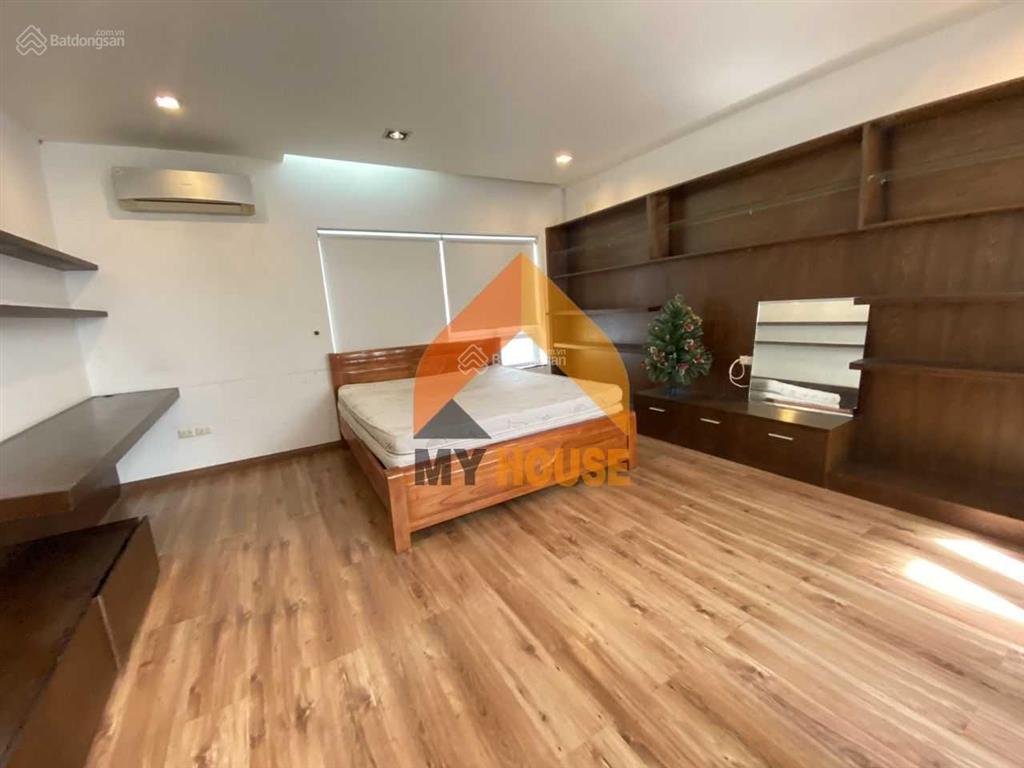 Nhà thảo điền không đẹp không lấy tiền, chỉ 25 tr/th thôi ạ