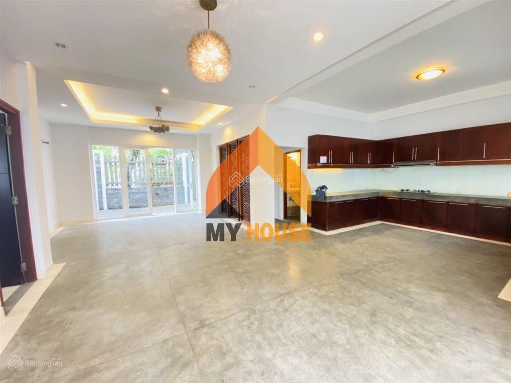 Villa sử dụng 600m2 đỉnh của nóc ngay lương định của