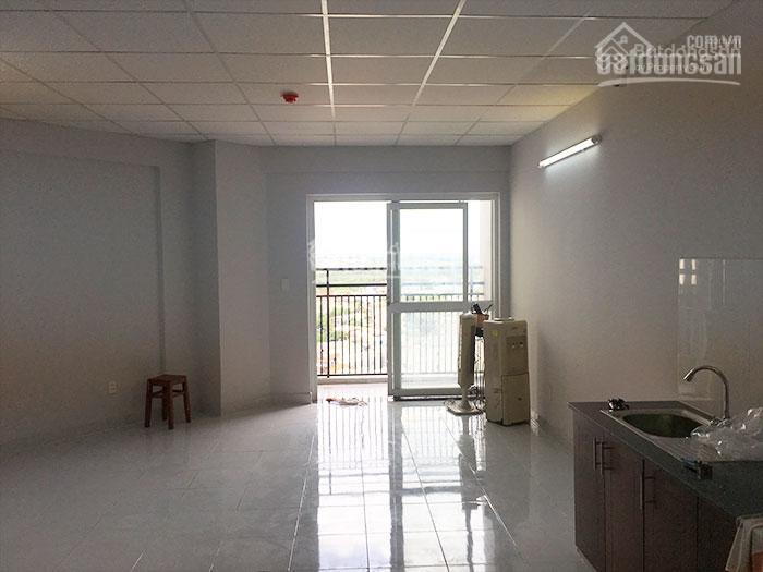Chính chủ cần bán căn hộ man thiện, 40m2  1pn, gần hơn vinhomes q9 quá rẻ 2tỷ,  0909 937 ***