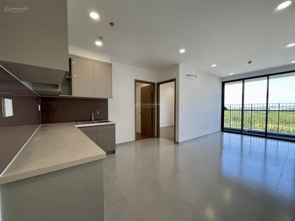 Cho thuê cc quận 9  2pn, 2wc, 73m2, sẵn máy lạnh  6.5 triệu/th.  0919 838 ***