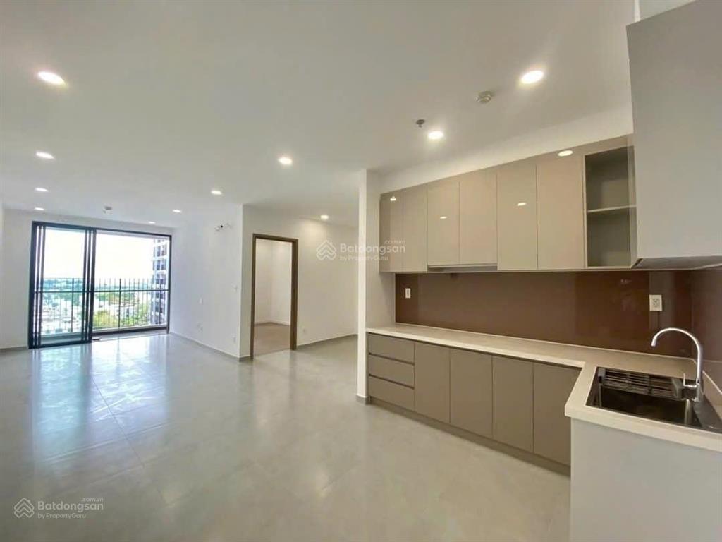 Căn hộ 65m2, rèm, nước nóng, máy lạnh, bếp, hút mùi 6 triệu/tháng, 0919 838 ***