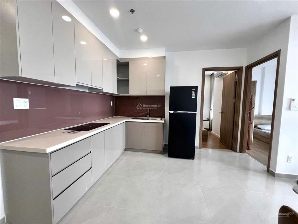 Căn hộ 63m2 full nội thất, đang cho thuê 6,5tr, bán 2,8 tỷ, 091983703