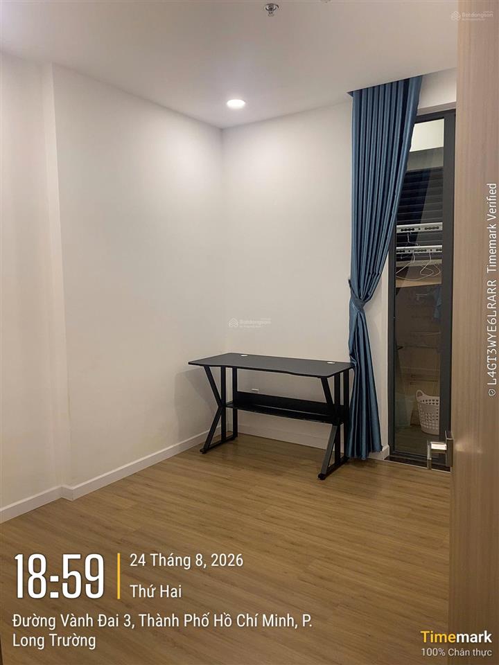 Căn hộ 73m2 (2pn + 2wc) nội thất đầy đủ. vào ở liền được thu hà 0919 838 ***
