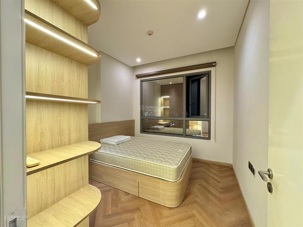 Cho thuê căn hộ chung cư diamond island, 124m2 3pn full nội thất view sông riêng tư chỉ 49tr/tháng