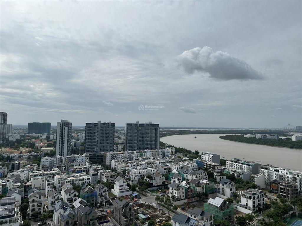 Cho thuê căn hộ chung cư diamond island, 124m2 3pn full nội thất view sông riêng tư chỉ 49tr/tháng