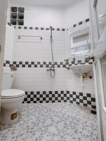 Cho thuê phòng 4,5 triệu 20m2 full nội thất  toilet riêng, bếp riêng  giờ giấc tự do