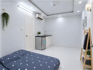 Cho thuê phòng 4,5 triệu 20m2 full nội thất  toilet riêng, bếp riêng  giờ giấc tự do