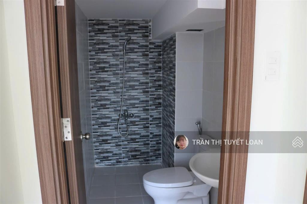 Bán căn hộ duplex la astoria, q.2. giá 4,650 tỷ (3pn, 2wc, 83m2, sổ hồng).  0918 604 *** loan.