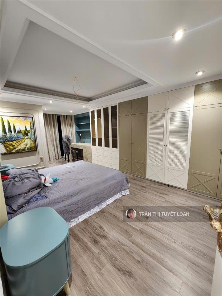 Bán căn hộ penhouse 2 tầng chung cư homyland 1, q.2. giá 23,7 tỷ (430m2, 5pn, 6wc, sổ hồng).