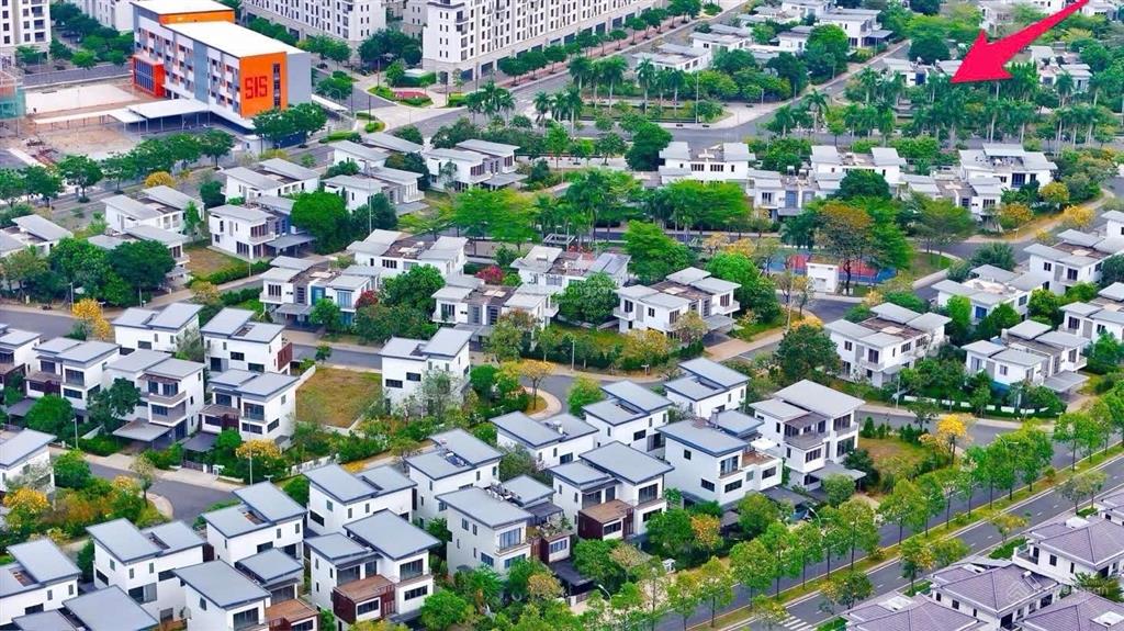 Song lập 320m2, đường 60m, full nội thất, 22 tỷ   0913 978 ***